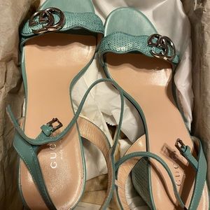 GUCCI DOUBLE GG MARMONT SANDALS BLOCK HEEL